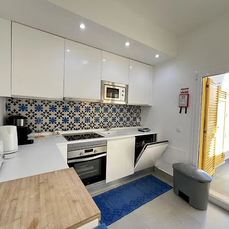 Club 2 With Pool By Homing *