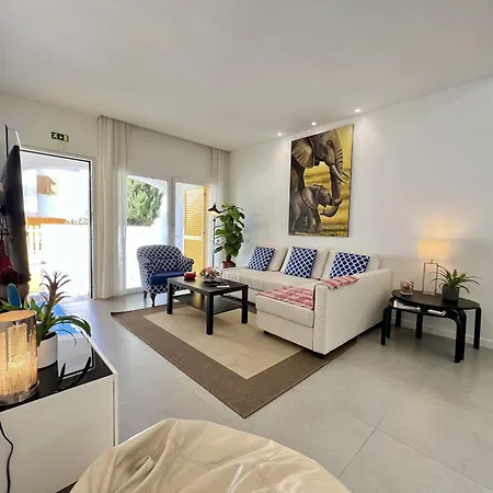 Club 2 With Pool By Homing Villa Vilamoura