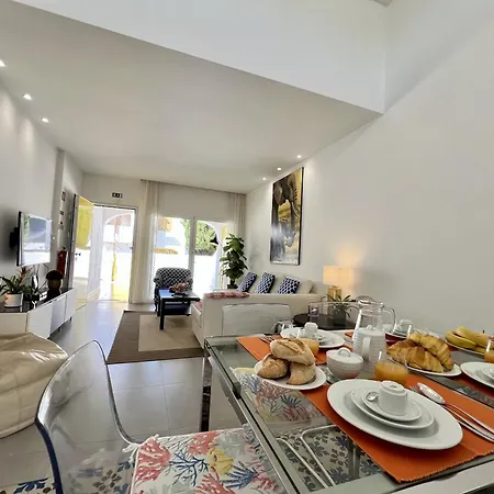 Club 2 With Pool By Homing