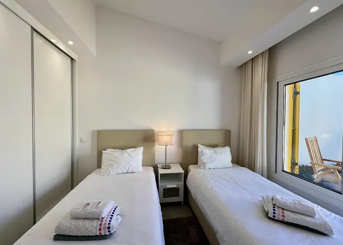 Villa Club 2 With Pool By Homing